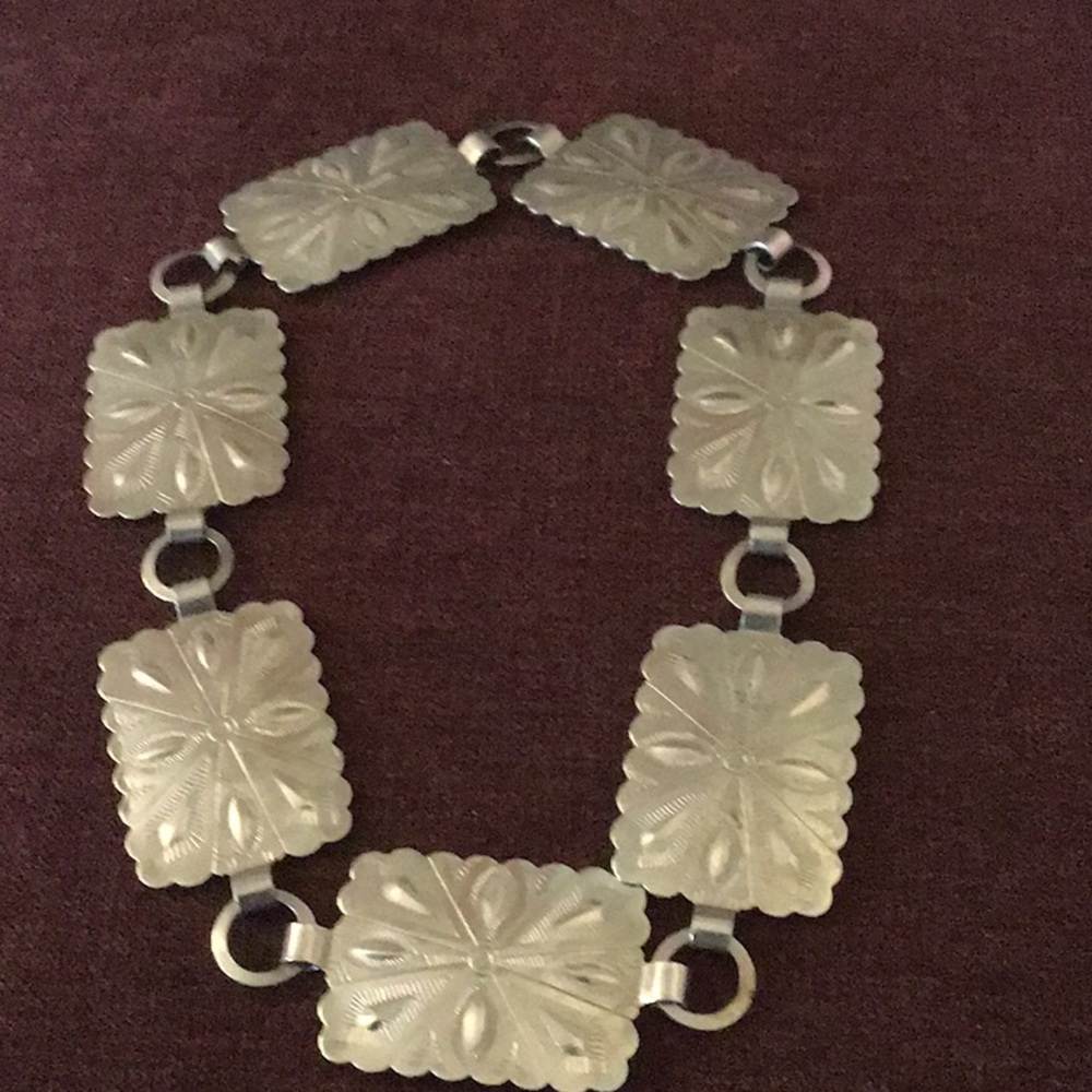 Necklace - Picture 3 of 5